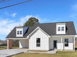 3435 Holly St, Zachary, LA 70791