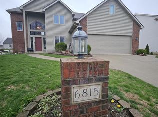 6815 Mapleton Dr, Fort Wayne, IN 46845