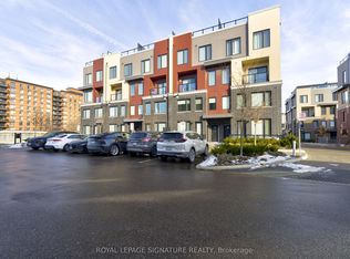 3429 Ridgeway Dr #4, Mississauga, ON L5L0B9