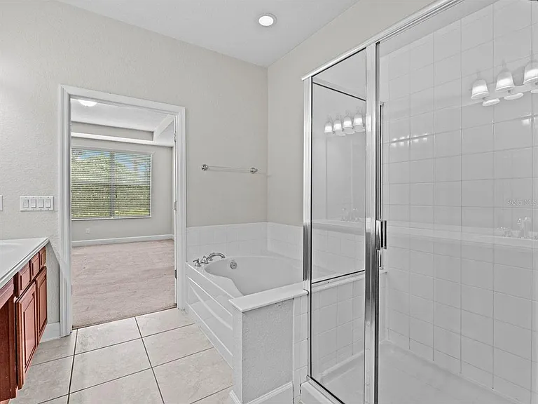 1406 Milledge Ln — Photo 14