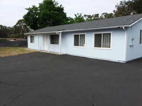 812 Los Reyes Ave, Arroyo Grande, CA 93420