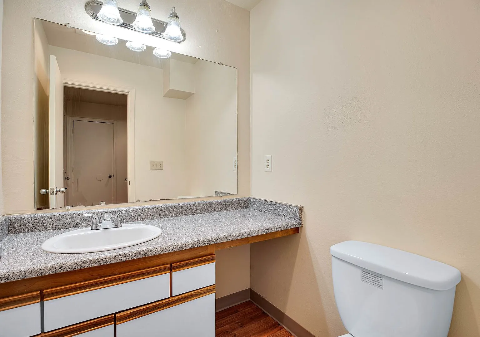 Spacious 2 Bedroom Townhomes with Private Garage Limited Availability — Photo 4