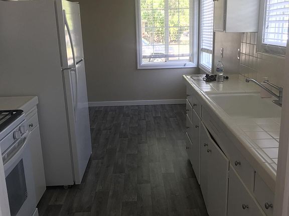 2nd image of 5524 Carmela Way