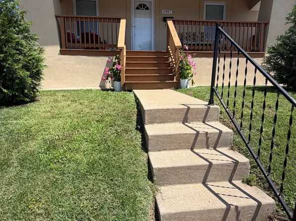 5957 Arsenal St, Saint Louis, MO 63139