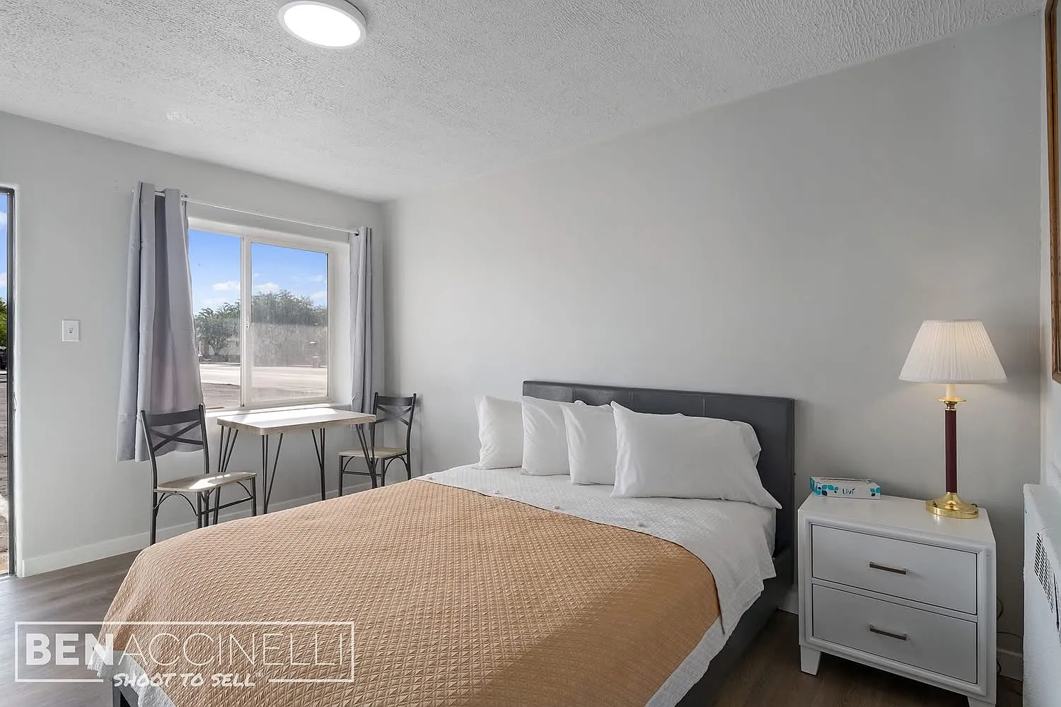 Studio, 400 sqft, $800 — Photo 2