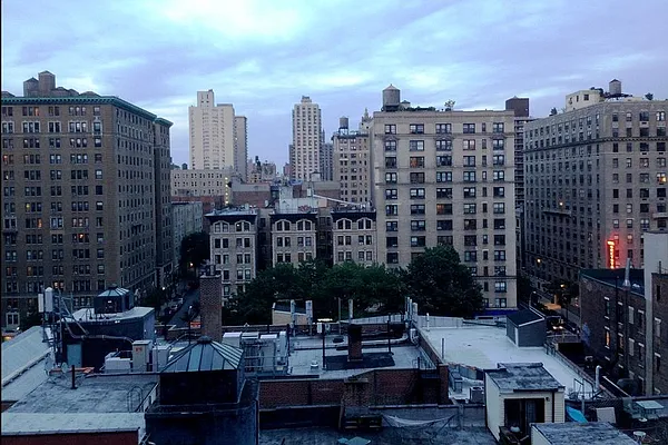 Rented by Corcoran | media 37