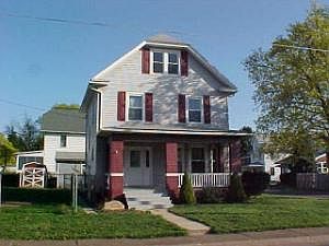 1st image of 401 Walnut St