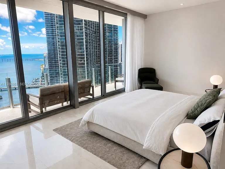 300 Biscayne Boulevard Way #3201 — Photo 11