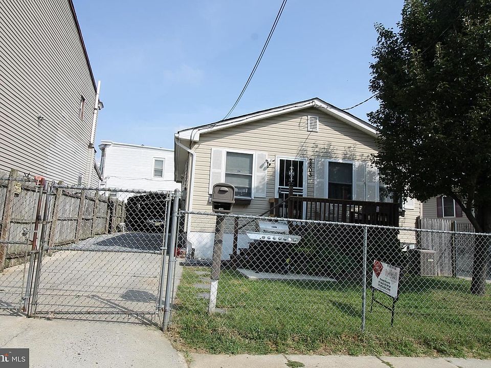 1st image of 2803 Wayne Ave