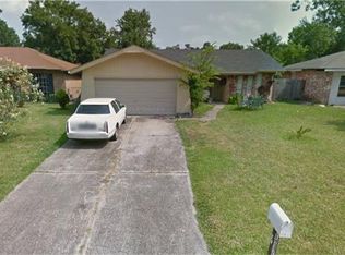 12415 Drifting Winds Dr, Houston, TX 77044