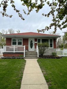 5941 W 99th St, Oak Lawn, IL, 60453