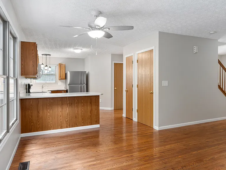 450 Hennigans Grove Rd — Photo 10