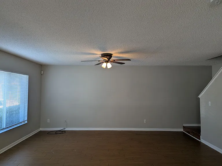 4122 Waterside Island Ct — Photo 3