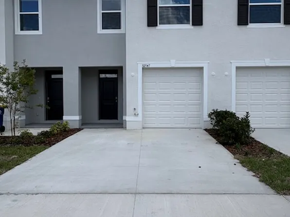 32547 Welling Blade Loop, Wesley Chapel, FL 33545