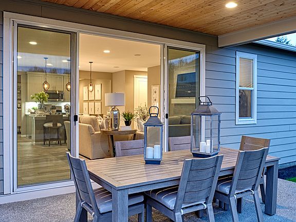 The Amethyst - Patio