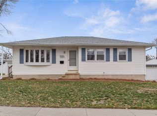 2455 22nd Ave, Marion, IA 52302
