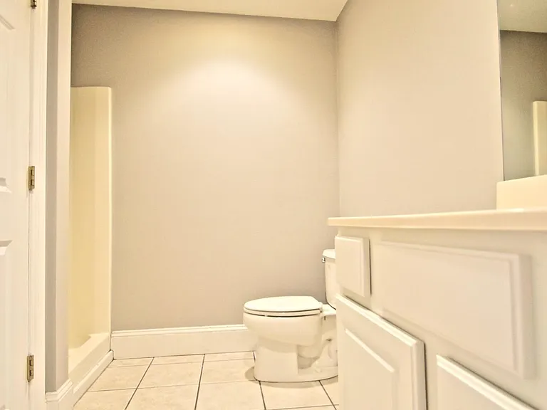1306 Columbia Rd #3 — Photo 9