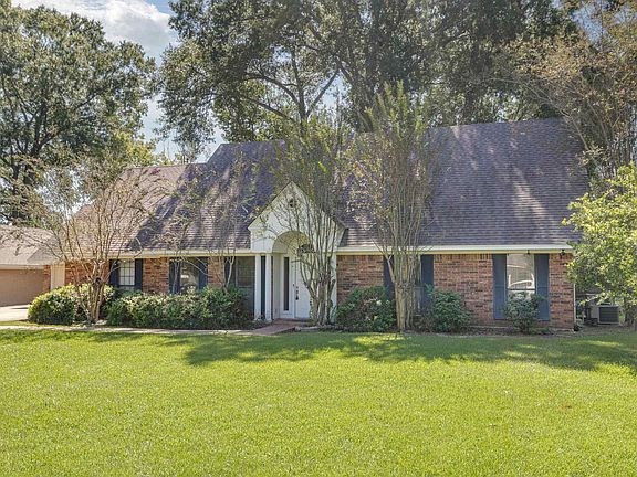 2nd image of 2710 Herbert Cole Dr