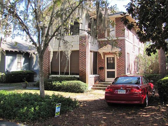4th image of 3208 Herschel St
