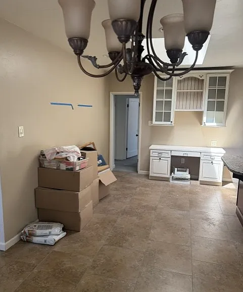 Kitchen w/built ins