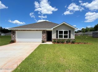 50 Sunset Dr, Lucedale, MS 39452