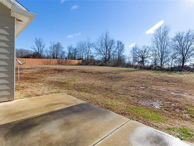 82 Gray Field Ct — Photo 26