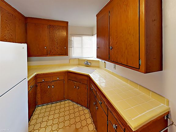 3rd image of 950 Karol Way APT C