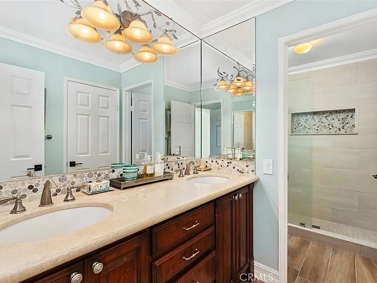 25732 Weston Dr — Photo 31