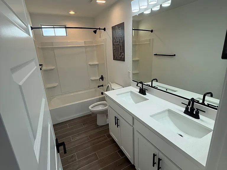 9009 W Oregon Ave — Photo 22