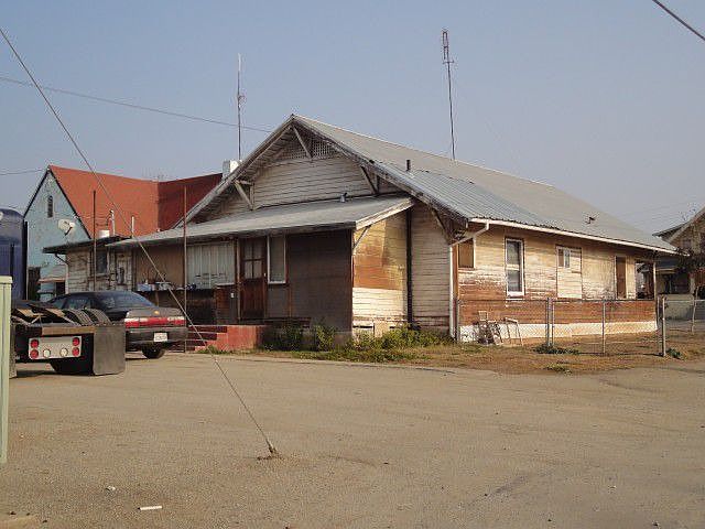 2nd image of 19695 Guthrie Dr