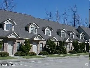 905 Allen Rd #D3