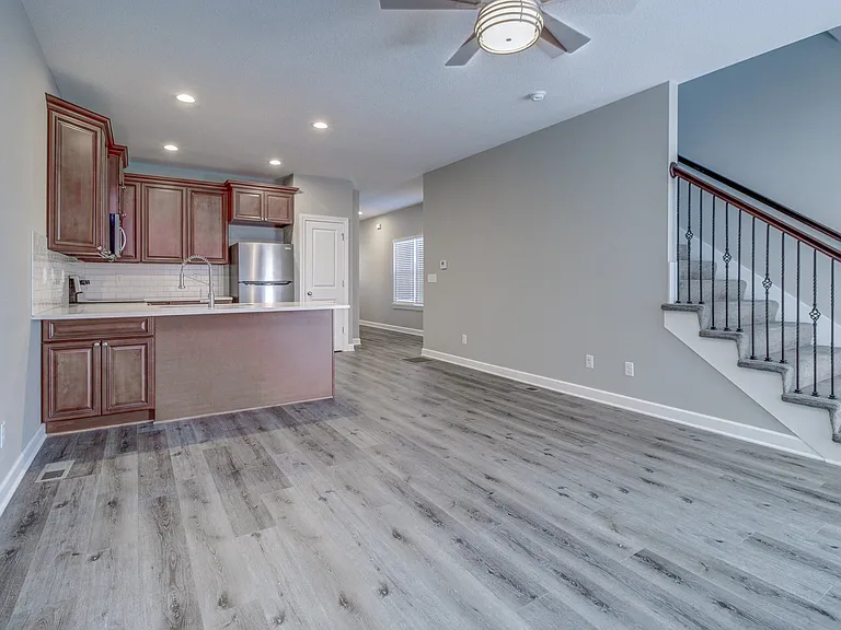 3859 S Thompson St — Photo 5