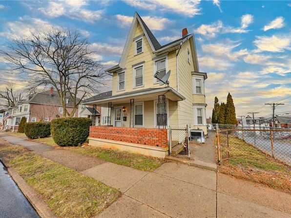 303 W Lincoln St