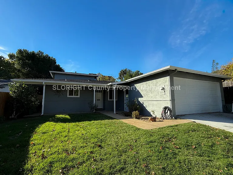 2435 Boulevard Del Campo Blvd — Photo 1