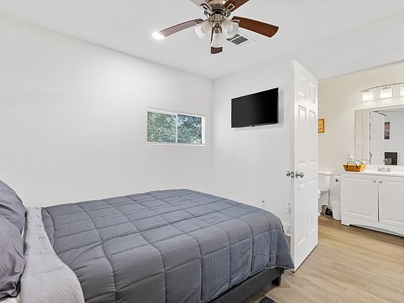 4th image of 1125 Edmondson Dr #2