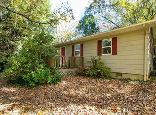 16 Parker Rd, Asheville, NC 28803