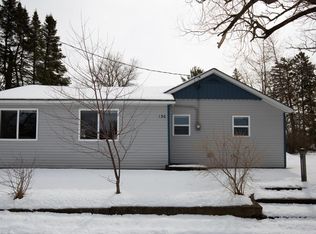 136 1st St N, Hackensack, MN 56452