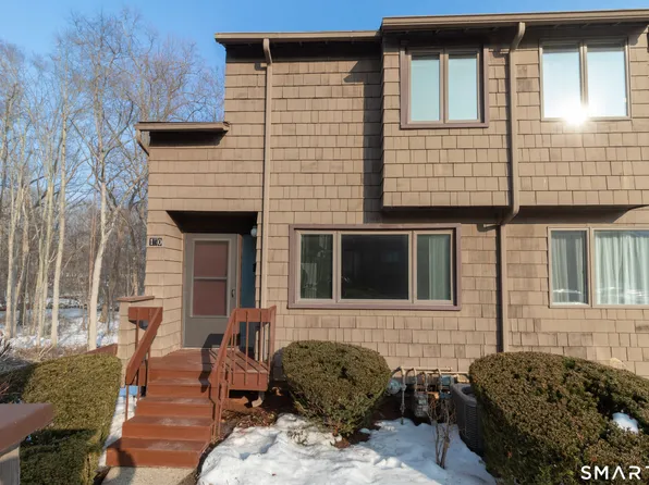 150 Towne House Road #150, Hamden, CT 06514