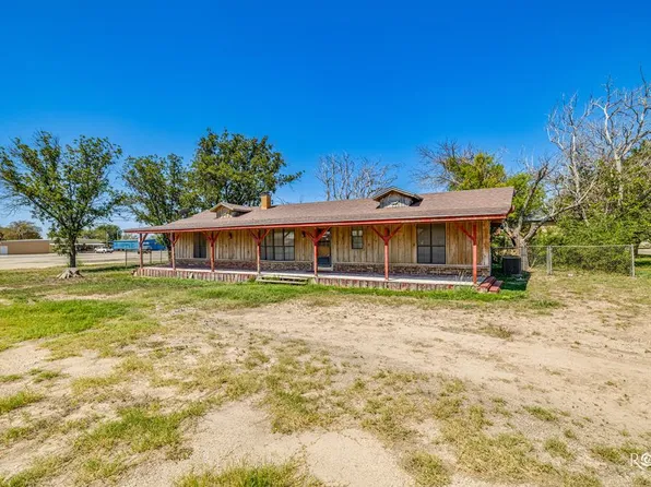 209 N Florida Ave, Big Lake, TX 76932