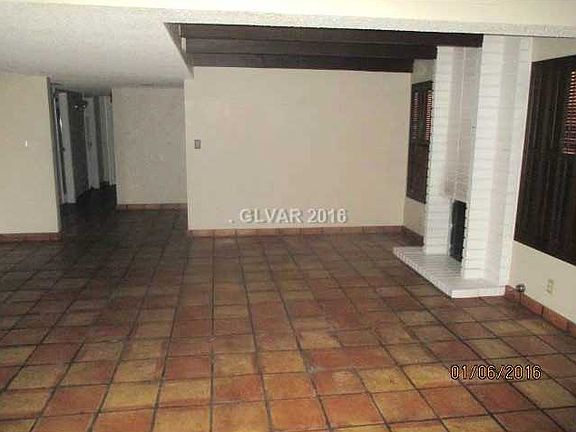 3rd image of 2972 Bel Air Dr #0