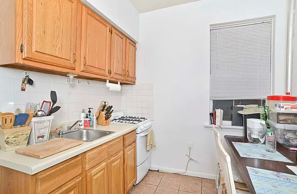 Rented by Prince Real Estate Associates LLC | media 20