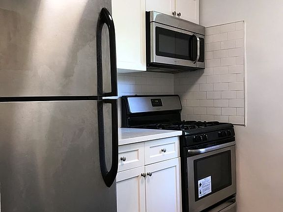 4th image of 21006 42nd Ave APT 2G