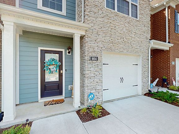 4th image of 464 Augustine Dr
