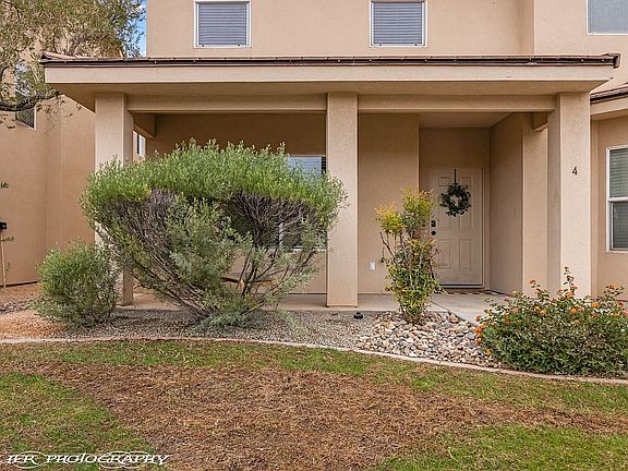 3rd image of 767 Moss Dr Unit 4