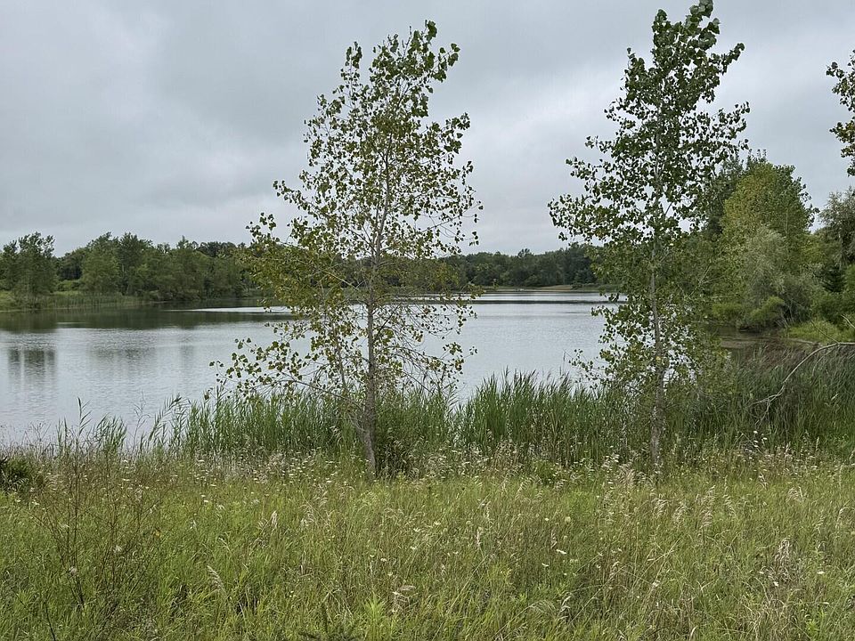 2nd image of 6971 Hartel Rd