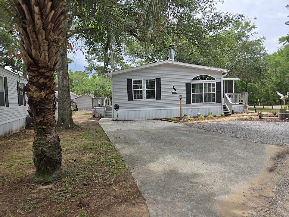 1st image of 457 E Banks Dr.