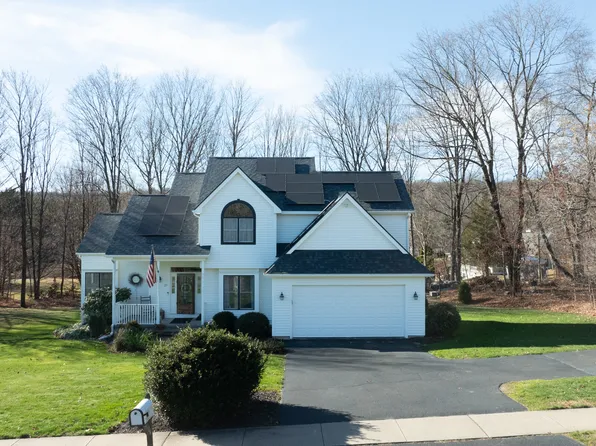 27 Cricket Hill Road, Bristol, CT 06010