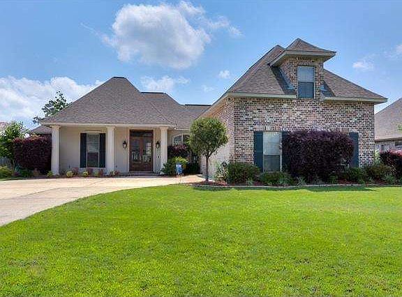 3rd image of 1072 Scarlet Oak Ln