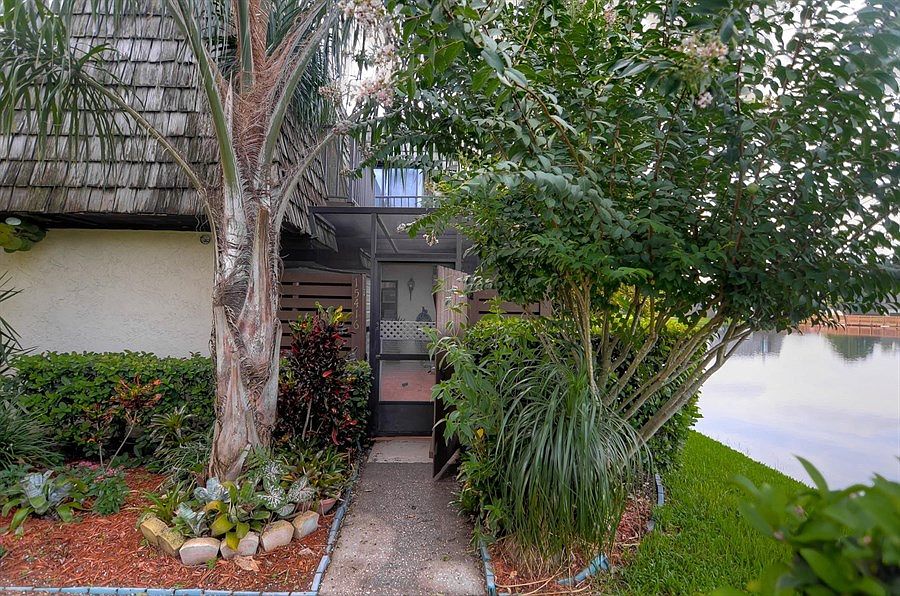 1st image of 15416 E Pond Woods Dr