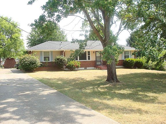 3rd image of 2631 Woodberry Dr